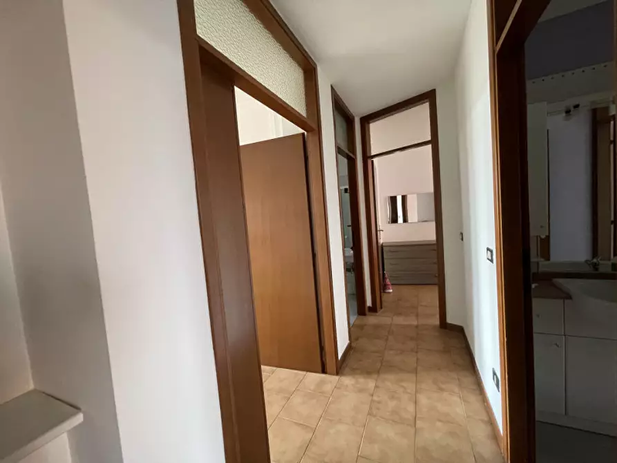 Immagine 27 di Appartamento in vendita  a Suzzara