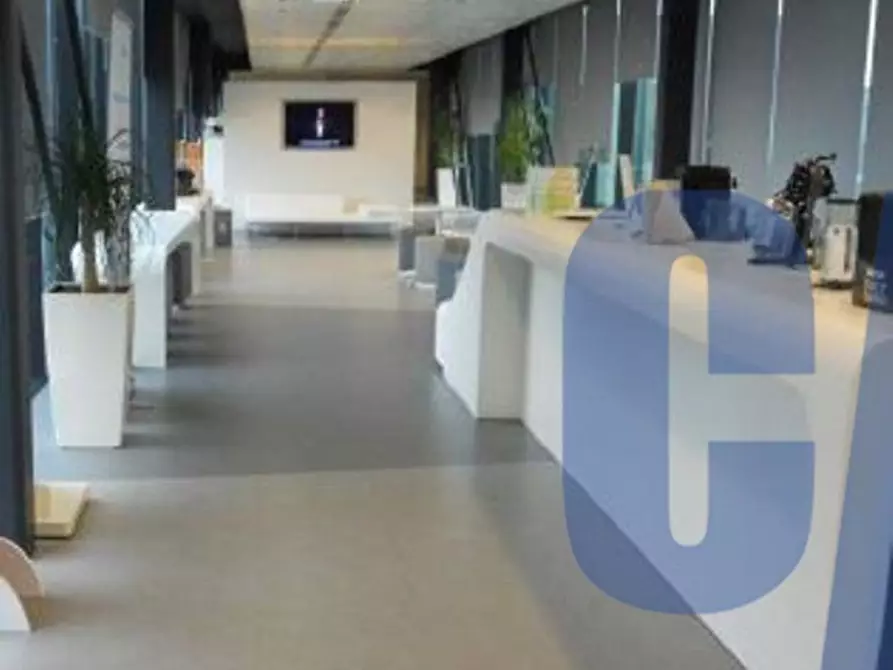 Immagine 11 di Ufficio in affitto  in VIA DEL Bosco Rinnovato a Assago