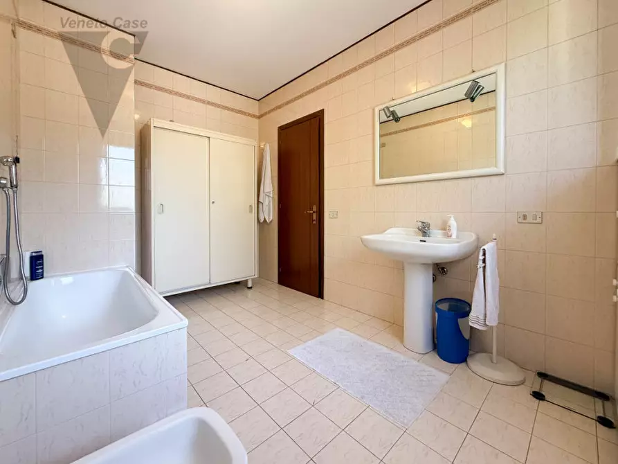 Immagine 29 di Casa indipendente in vendita  a Noventa Padovana