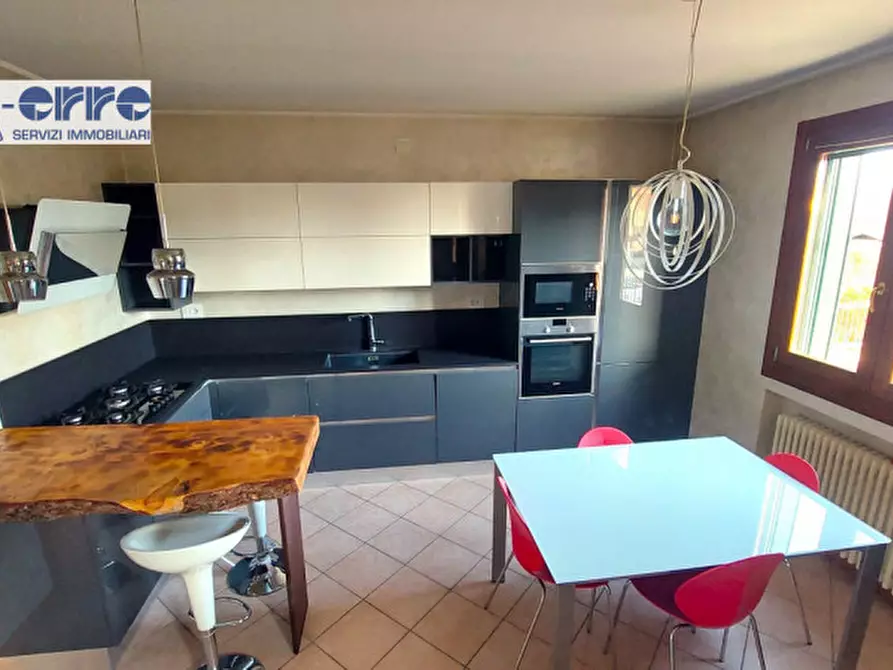 Immagine 6 di Appartamento in affitto  in Via Luigi Einaudi a Pianezze
