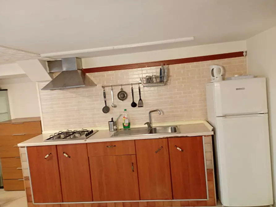 Immagine 5 di Appartamento in affitto  in via Alessandro Poerio a Napoli