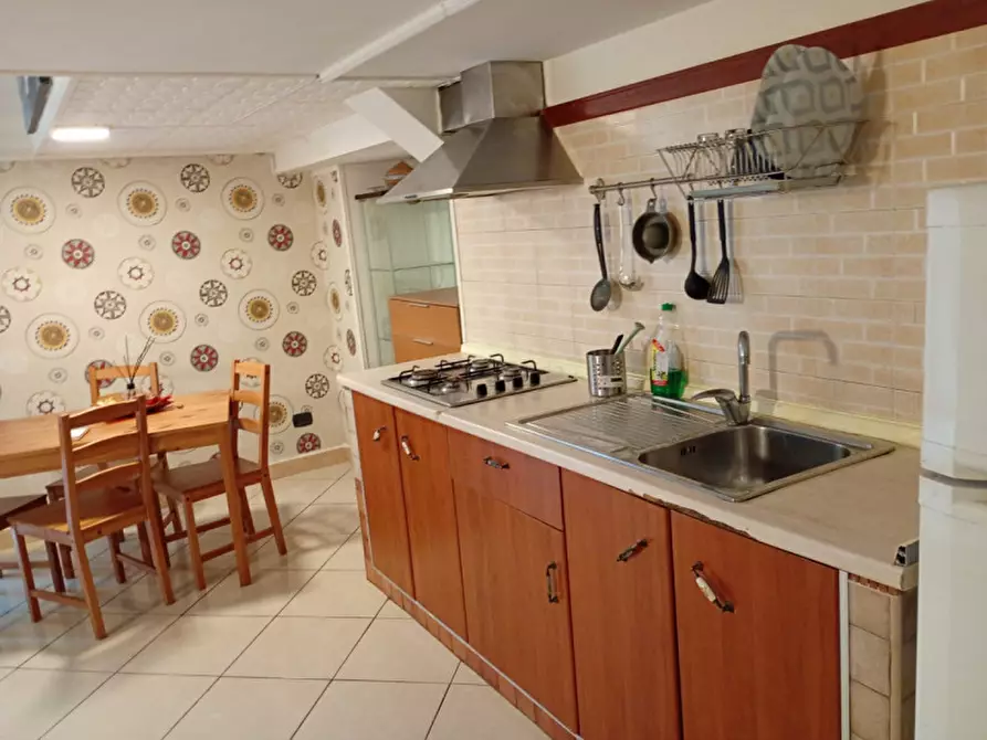 Immagine 6 di Appartamento in affitto  in via Alessandro Poerio a Napoli