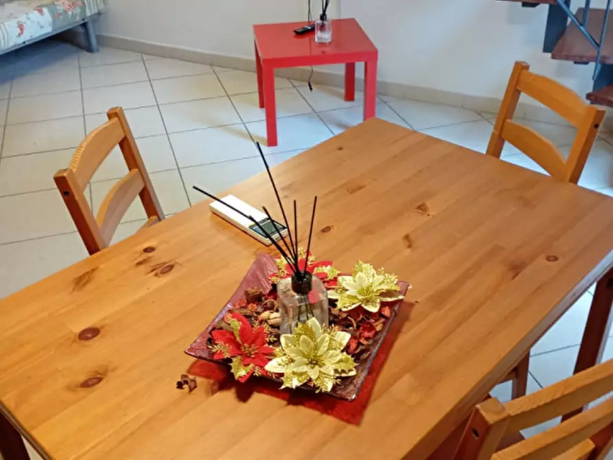 Immagine 9 di Appartamento in affitto  in via Alessandro Poerio a Napoli