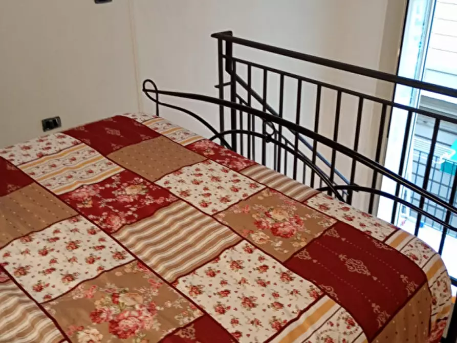 Immagine 19 di Appartamento in affitto  in via Alessandro Poerio a Napoli