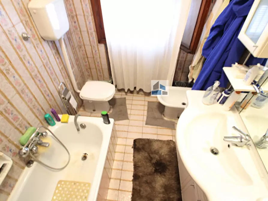 Immagine 10 di Appartamento in vendita  in Via Grazia Deledda a Campagna Lupia