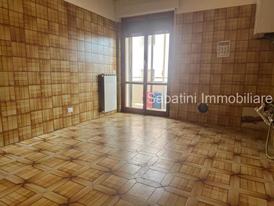 Immagine 24 di Palazzo in vendita  in Via Italia, 7 a Spoltore