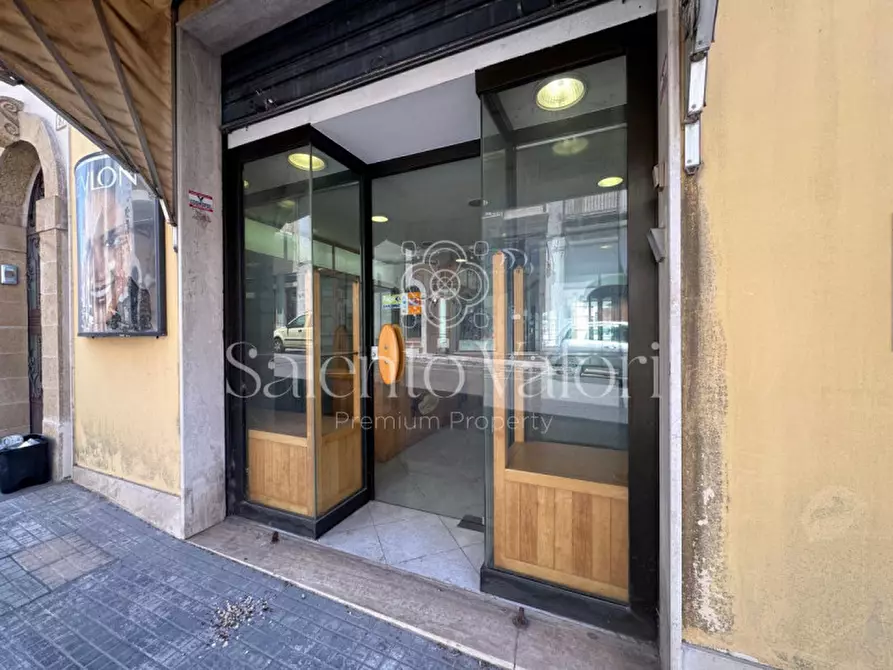 Immagine 3 di Attività commerciale in vendita  in via Impero 92 a Parabita