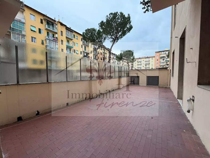 Immagine 11 di Appartamento in vendita  in Via Anton Francesco Doni a Firenze
