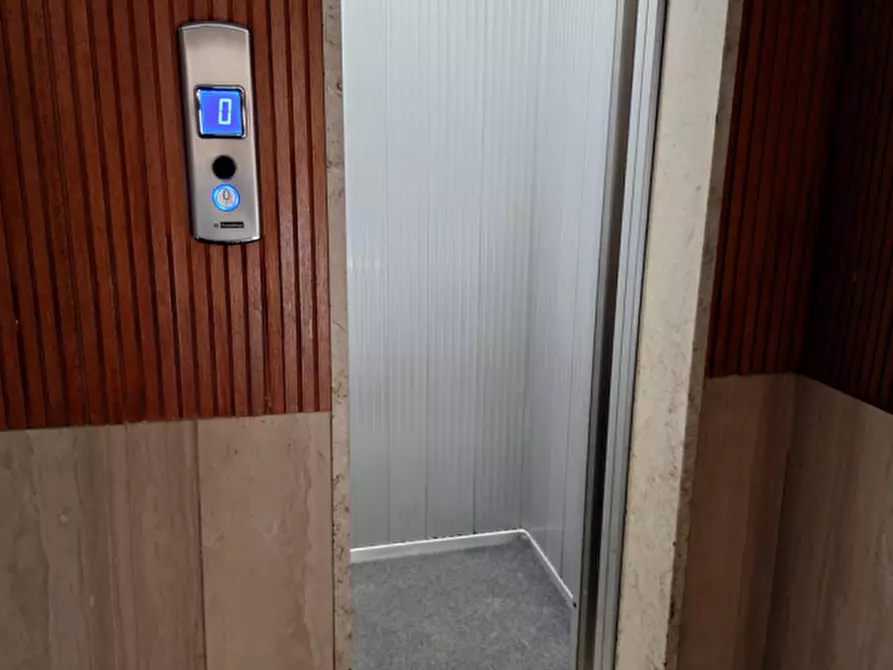 Immagine 30 di Attico in affitto  in via Jacopo Cantelli 15 a Modena