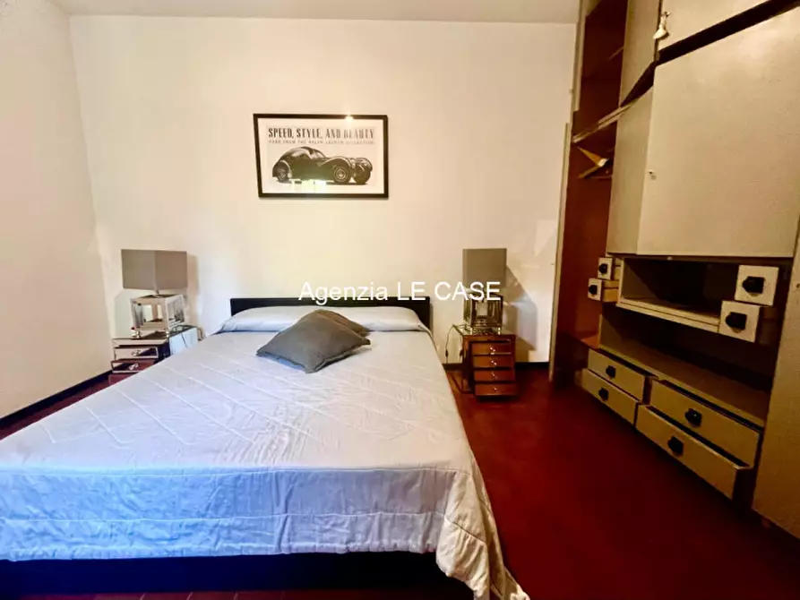 Immagine 24 di Villa in vendita  in via Simone Martini a Forte Dei Marmi