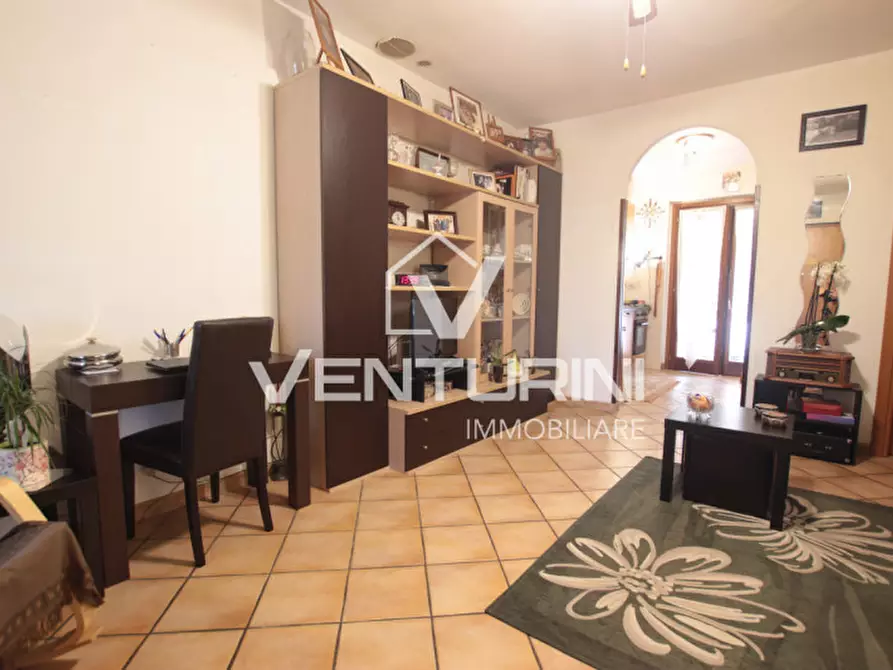 Immagine 1 di Villetta a schiera in vendita  in Via Cervesina a Roma