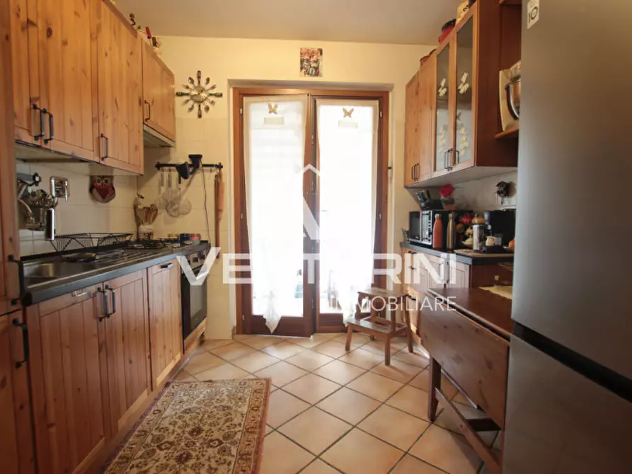 Immagine 4 di Villetta a schiera in vendita  in Via Cervesina a Roma