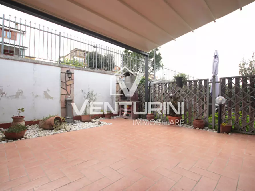 Immagine 12 di Villetta a schiera in vendita  in Via Cervesina a Roma