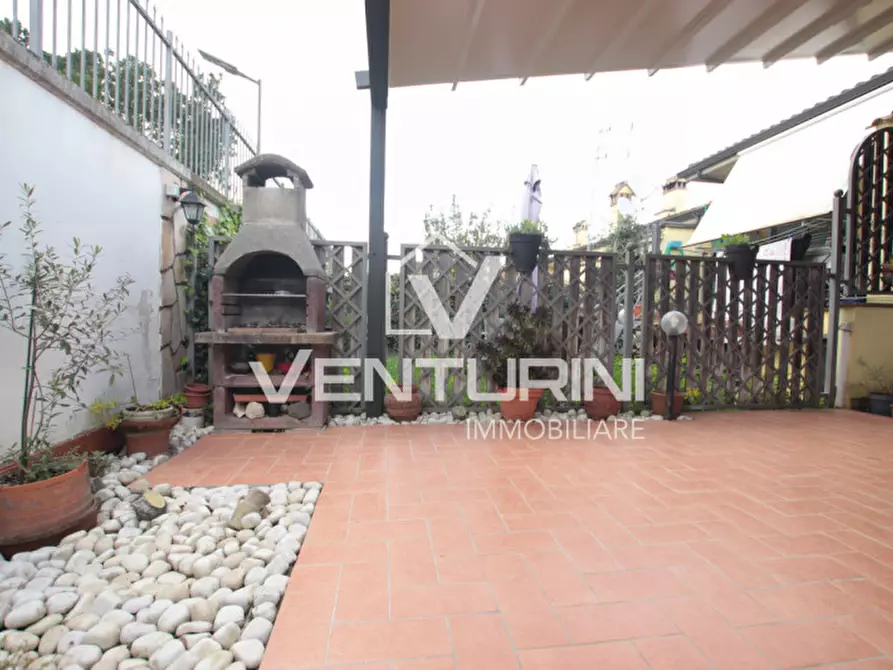 Immagine 17 di Villetta a schiera in vendita  in Via Cervesina a Roma
