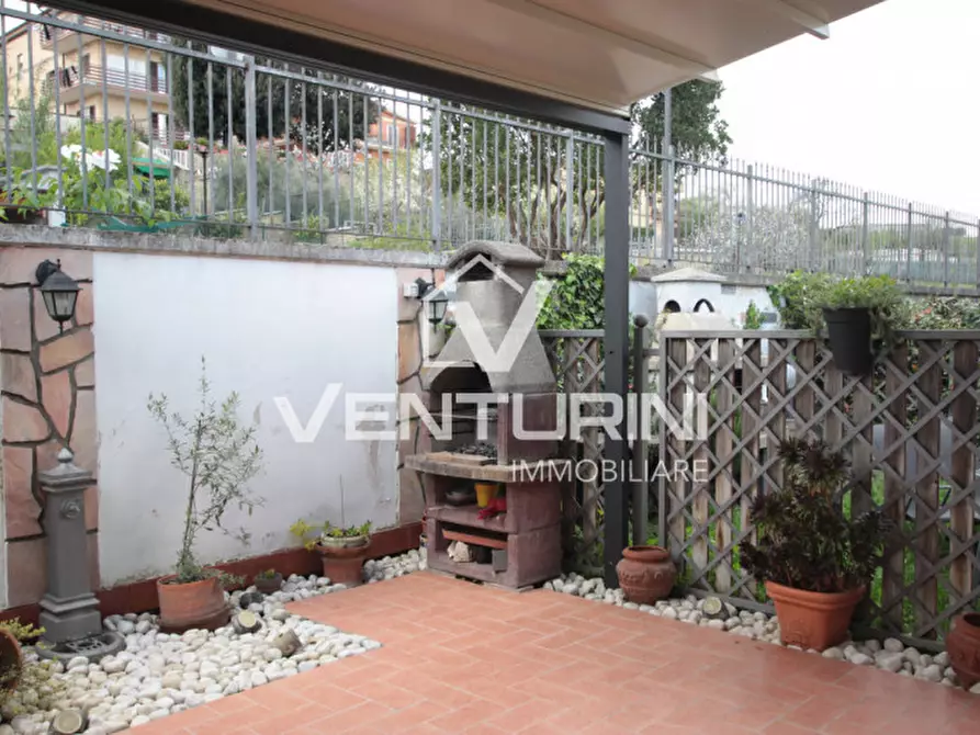Immagine 19 di Villetta a schiera in vendita  in Via Cervesina a Roma