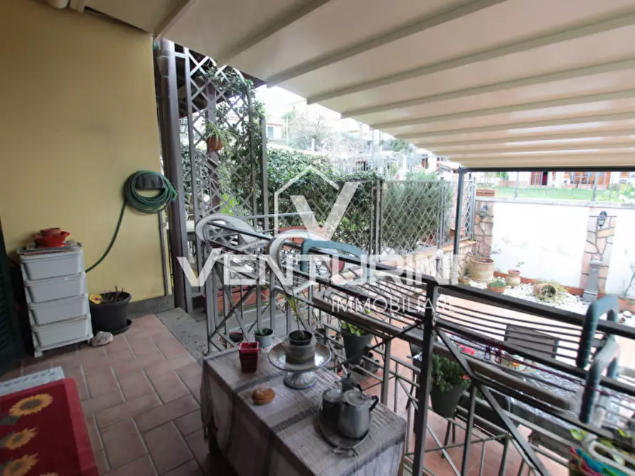 Immagine 21 di Villetta a schiera in vendita  in Via Cervesina a Roma