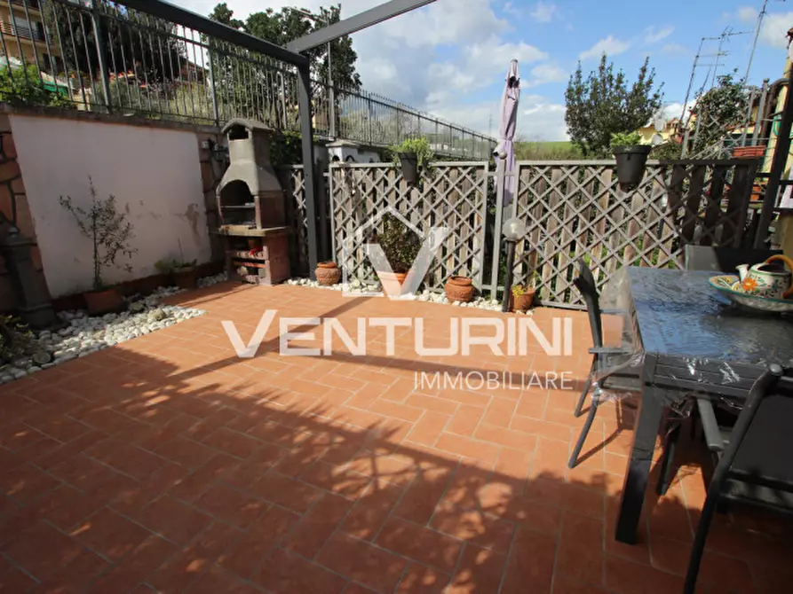 Immagine 25 di Villetta a schiera in vendita  in Via Cervesina a Roma