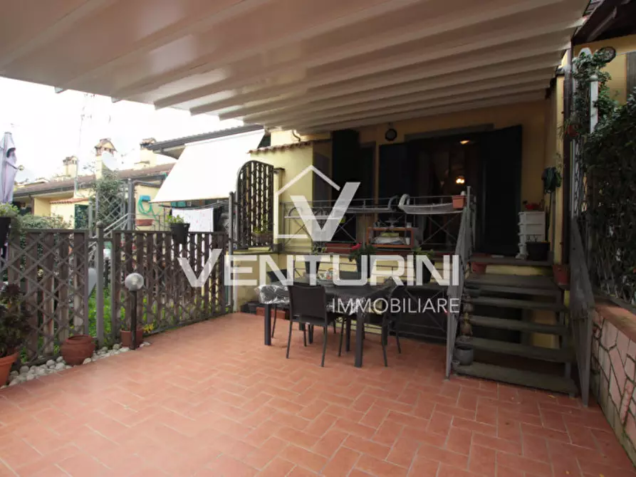 Immagine 27 di Villetta a schiera in vendita  in Via Cervesina a Roma