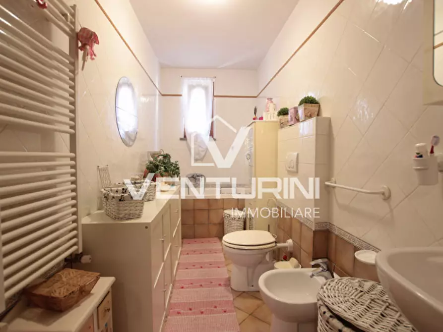 Immagine 39 di Villetta a schiera in vendita  in Via Cervesina a Roma