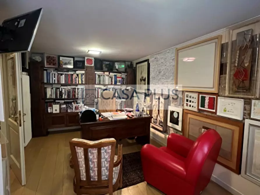 Immagine 5 di Ufficio in vendita  a Bassano Del Grappa