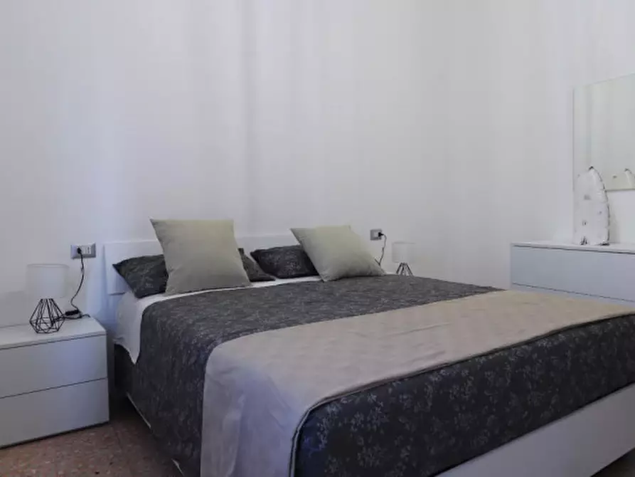 Immagine 15 di Casa indipendente in vendita  in Corso Giuseppe Garibaldi a Avola