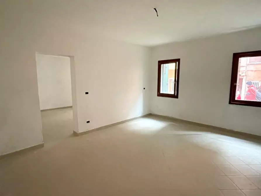 Immagine 4 di Appartamento in vendita  in Calle Grassi Naccari a Chioggia