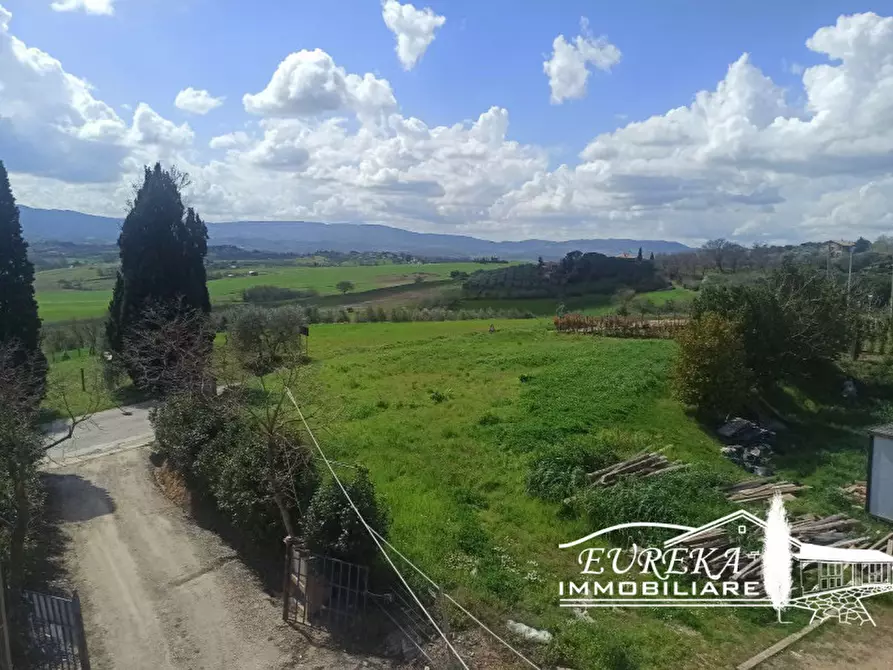 Immagine 22 di Appartamento in vendita  in gioiella a Castiglione Del Lago