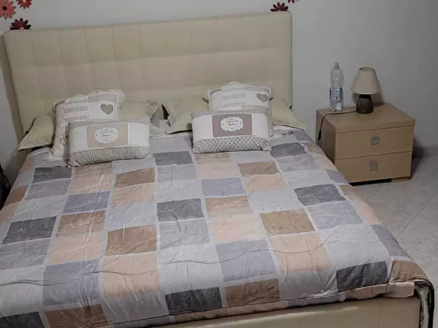 Immagine 4 di Villetta a schiera in vendita  in VIA LUCREZIA ROMANA 67Q 3 00043 CIAMPINO ROMA a Ciampino