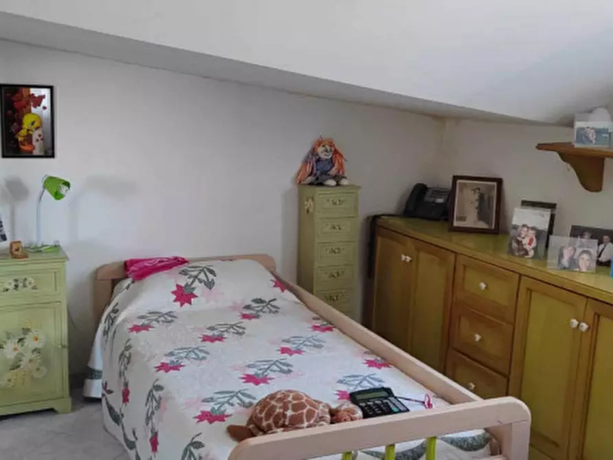 Immagine 5 di Villetta a schiera in vendita  in VIA LUCREZIA ROMANA 67Q 3 00043 CIAMPINO ROMA a Ciampino