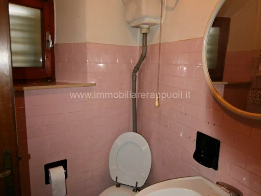 Immagine 14 di Casa indipendente in vendita  a Sinalunga