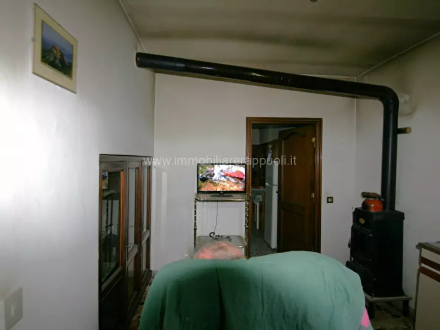 Immagine 18 di Casa indipendente in vendita  a Sinalunga