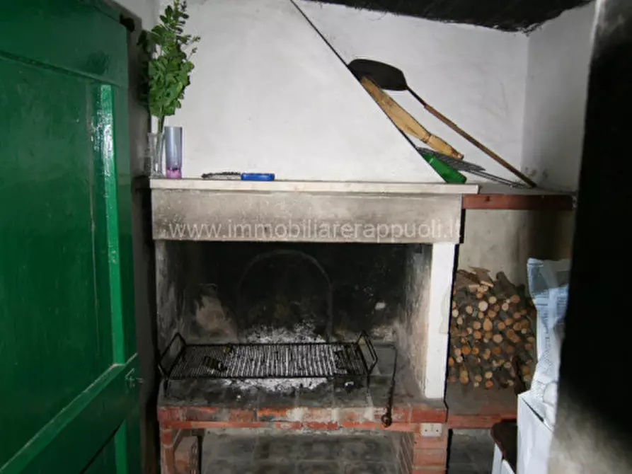 Immagine 27 di Casa indipendente in vendita  a Sinalunga
