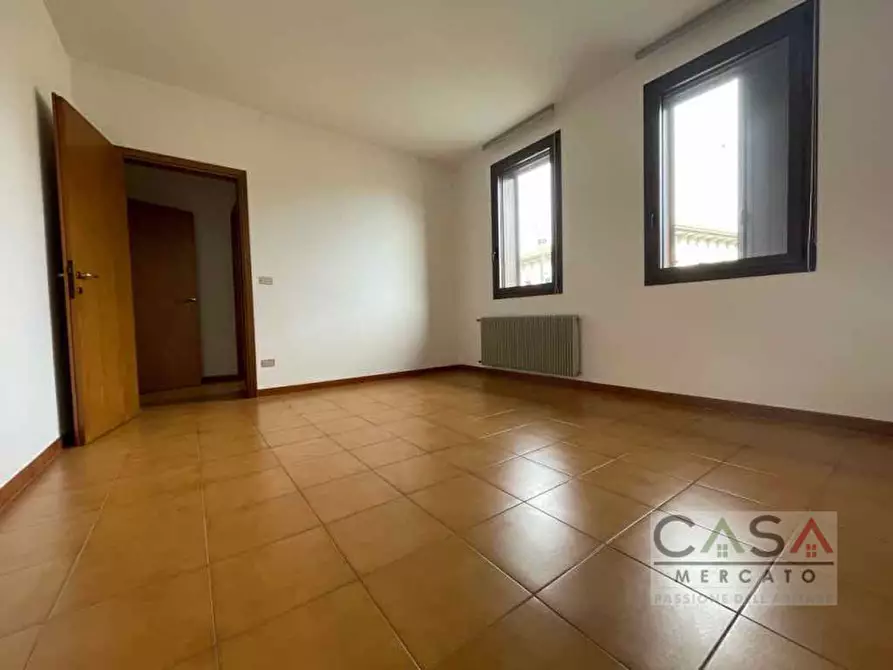 Immagine 18 di Villa in vendita  in Via Cavalleria a Pordenone