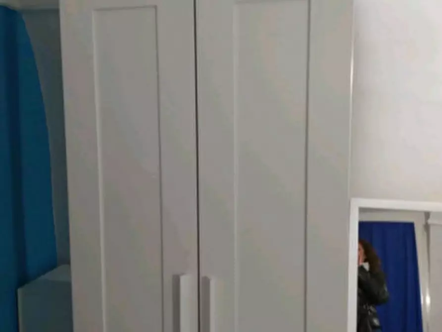 Immagine 5 di Appartamento in affitto  in Piazza Giovanni Bovio a Napoli