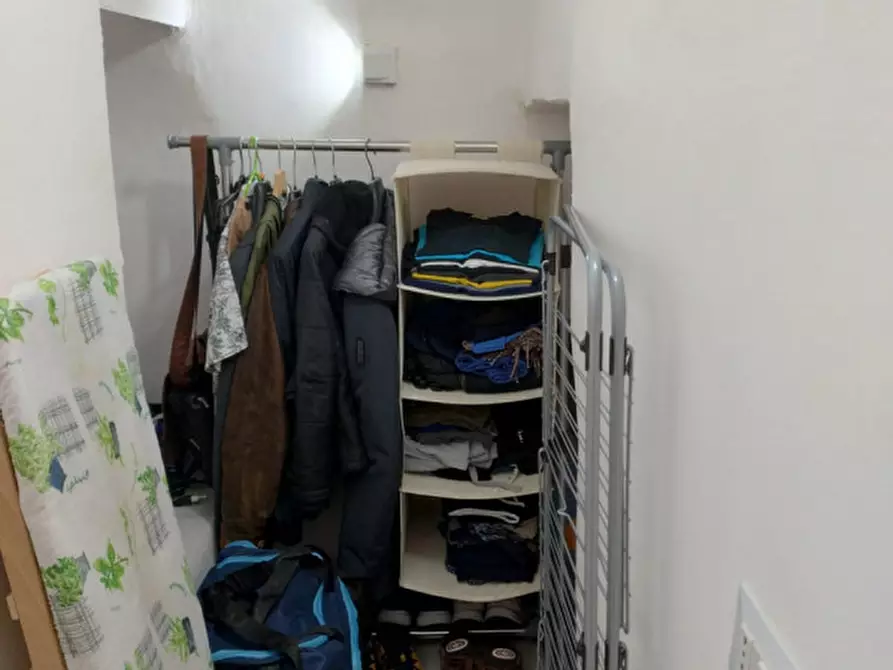 Immagine 10 di Appartamento in affitto  in Piazza Giovanni Bovio a Napoli