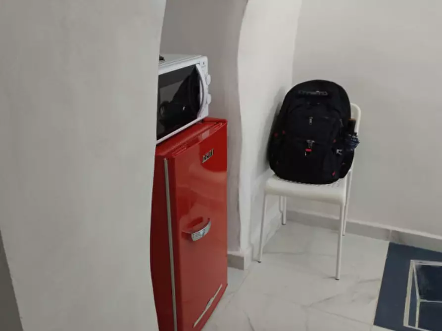 Immagine 11 di Appartamento in affitto  in Piazza Giovanni Bovio a Napoli