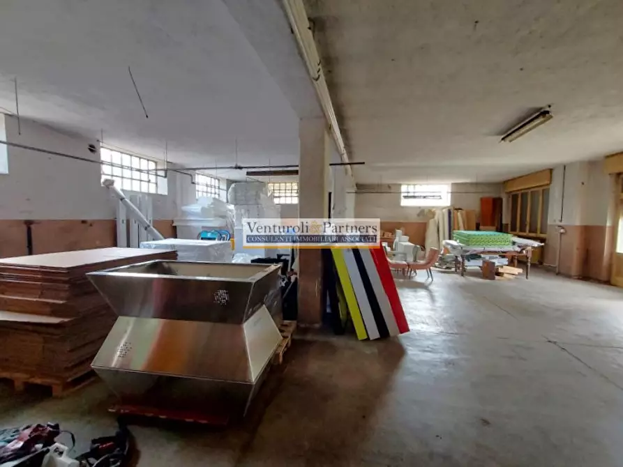 Immagine 10 di Villa in vendita  in Viale delle Rimembranze a Castenedolo