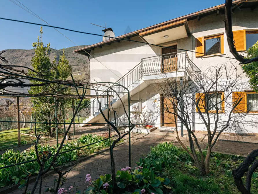 Immagine 2 di Villa in vendita  in Via Rencio - Rentschner Straße 91 a Bolzano