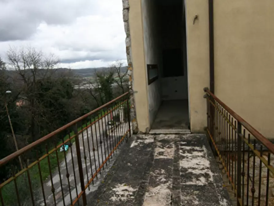 Immagine 11 di Villetta a schiera in vendita  a Rapolano Terme