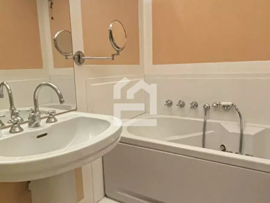 Immagine 12 di Appartamento in affitto  in Via Angelo Omodeo a Polpenazze Del Garda