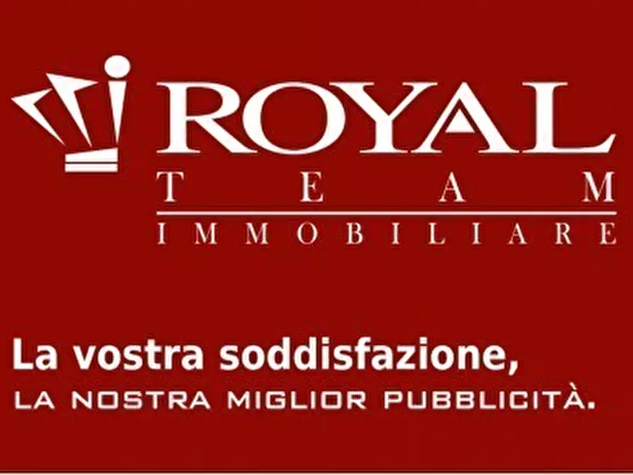 Immagine 1 di Negozio in vendita  in Via San Francesco d'Assisi a Torino