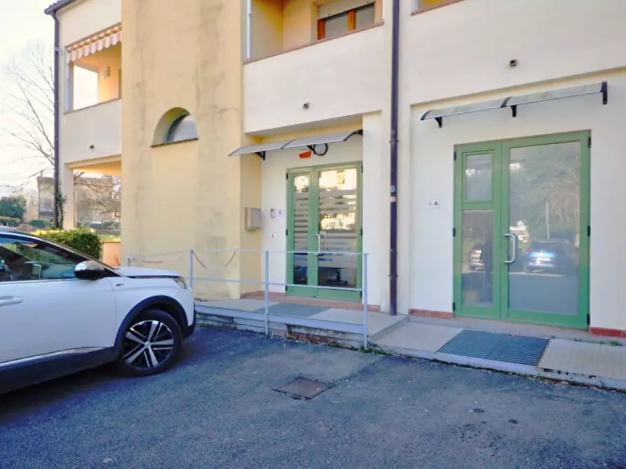 Immagine 10 di Ufficio in vendita  in Penna a Terranuova Bracciolini