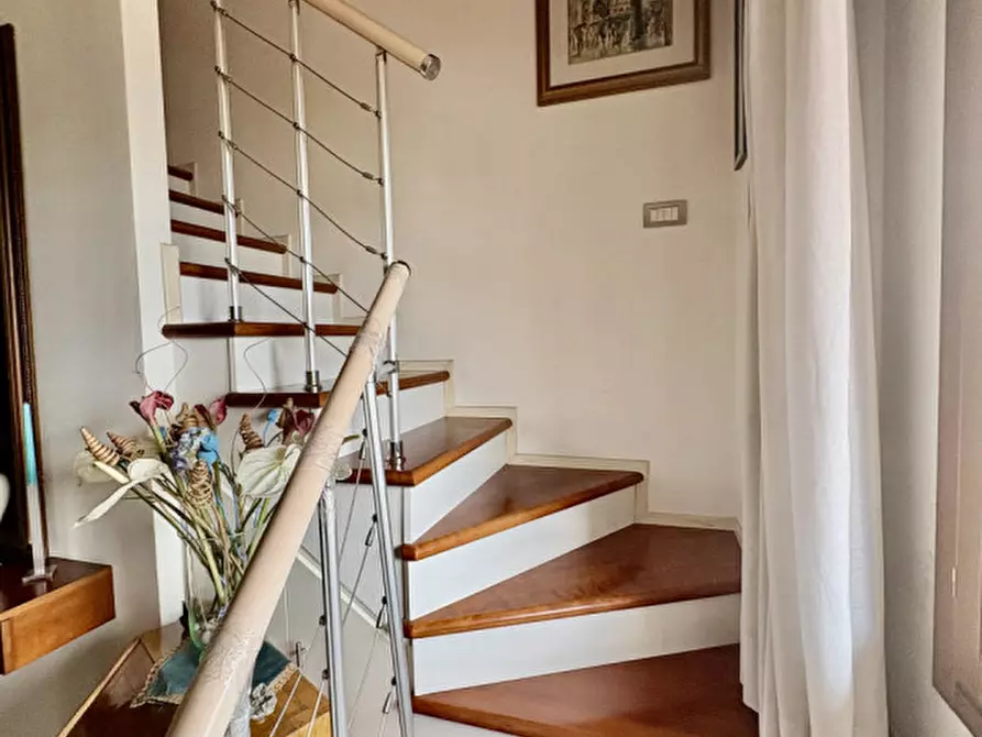 Immagine 4 di Appartamento in vendita  in via monta' a Padova