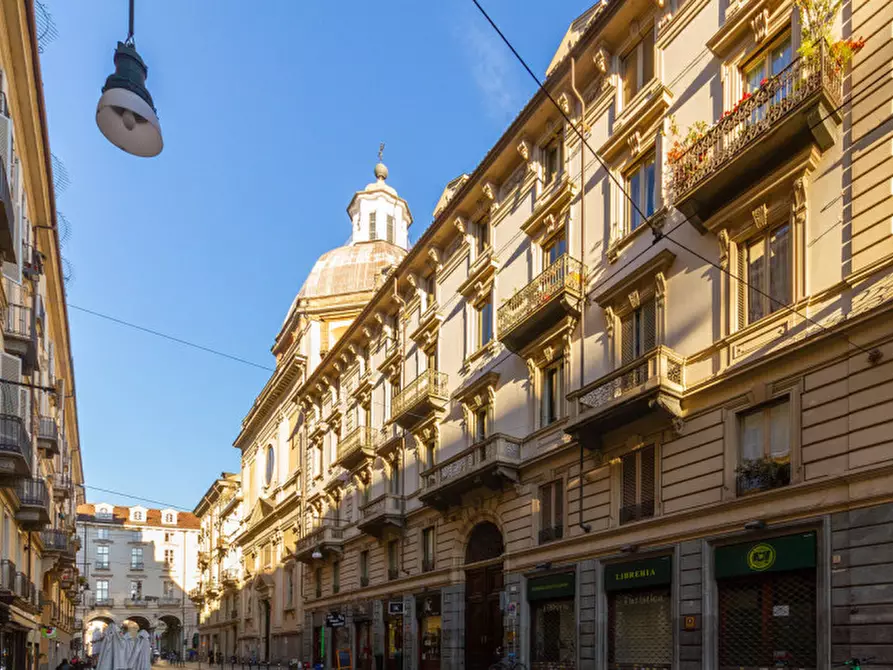 Immagine 2 di Appartamento in vendita  in Via San Francesco d'Assisi 3 a Torino