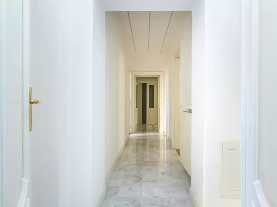 Immagine 12 di Appartamento in vendita  in Via San Francesco d'Assisi 3 a Torino