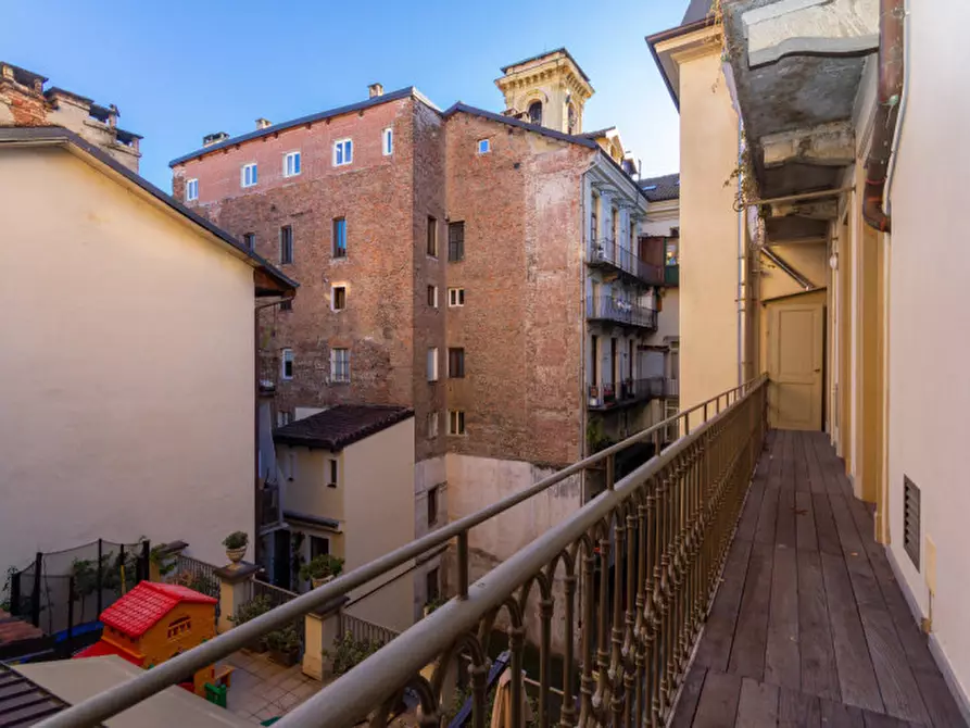 Immagine 17 di Appartamento in vendita  in Via San Francesco d'Assisi 3 a Torino