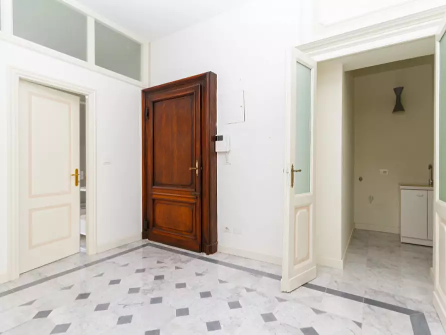 Immagine 24 di Appartamento in vendita  in Via San Francesco d'Assisi 3 a Torino