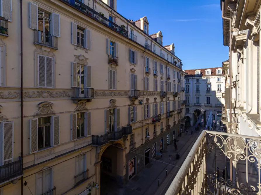 Immagine 37 di Appartamento in vendita  in Via San Francesco d'Assisi 3 a Torino