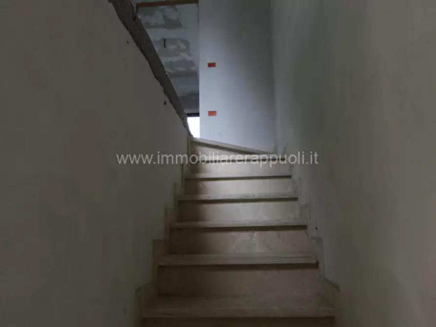 Immagine 12 di Villetta a schiera in vendita  a Rapolano Terme