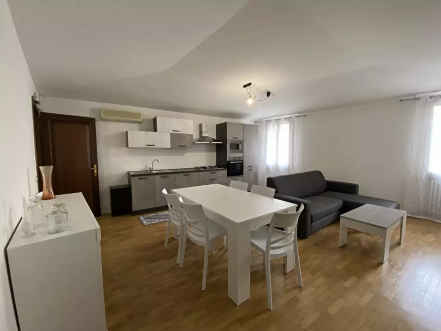 Immagine 4 di Appartamento in affitto  in Via Cavour a Este